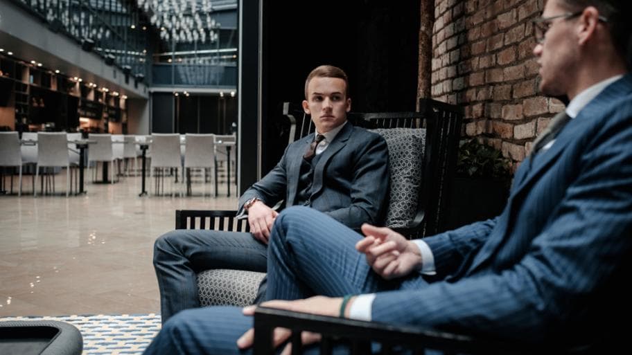Teller - Businessmode für Herren